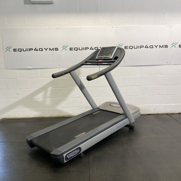 Technogym JOG 700 Treadmill