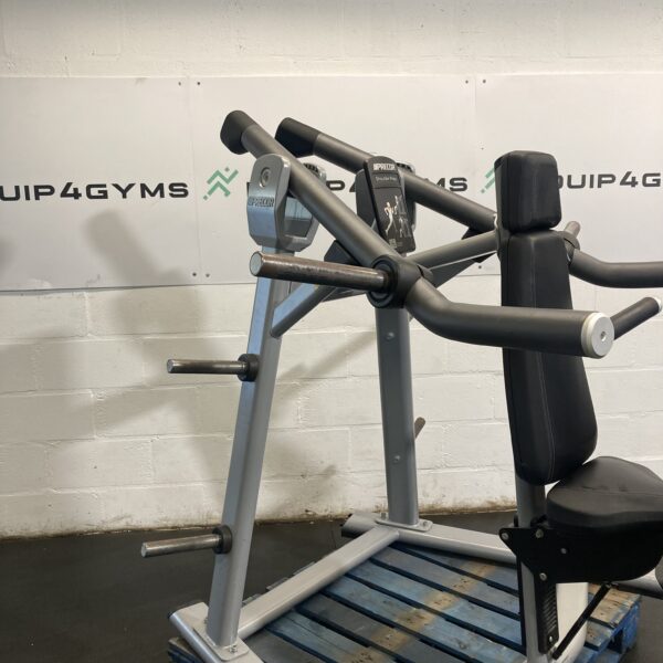 Precor Discovery Series Plate Loaded Shoulder Press - Image 3
