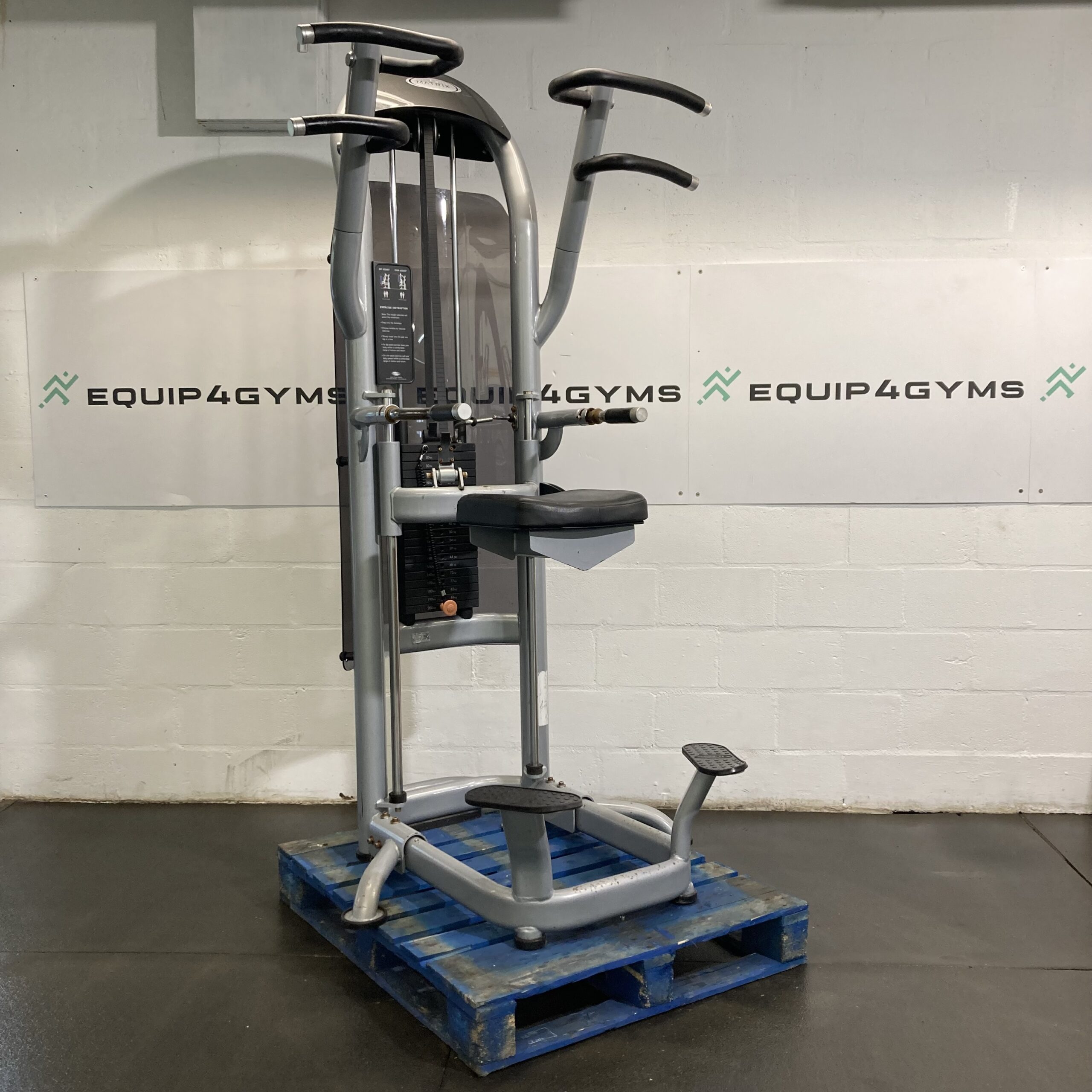 Matrix Aura Assisted Chin Dip Equip4Gyms