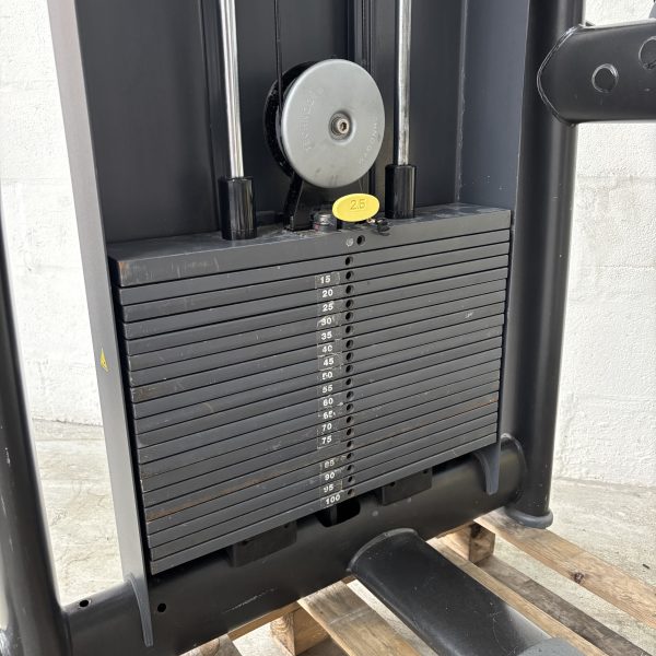 Technogym Selection Line Vertical Traction - Image 3